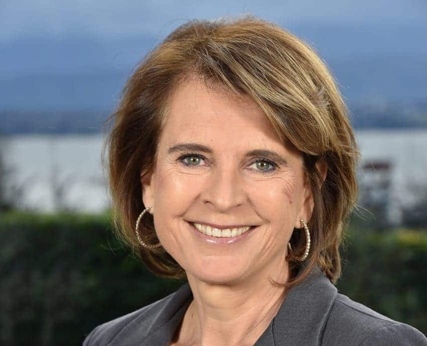 Dominique-Ella Christin