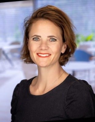 Charlotte Connell